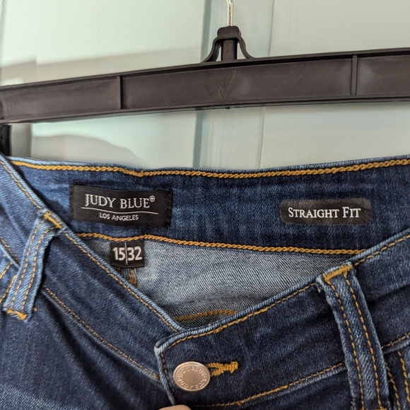 Judy Blue Los Angeles Straight Fit size 15/32, design wear fading, stretch - Picture 12 of 15